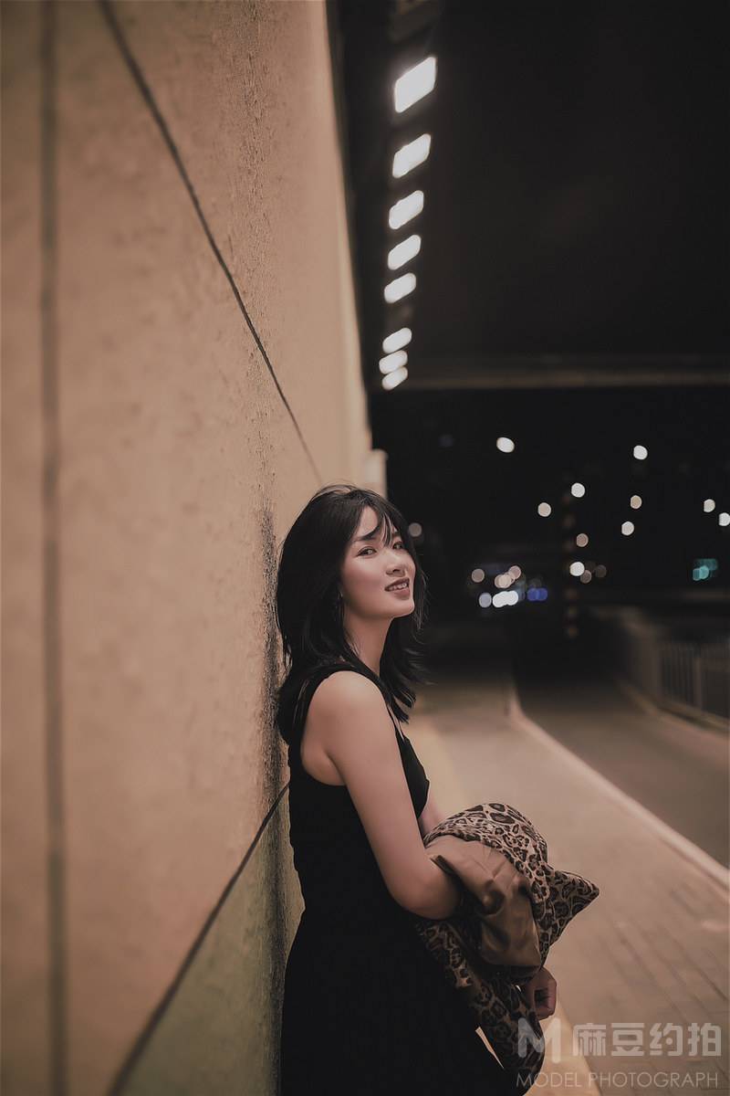 夜景模特