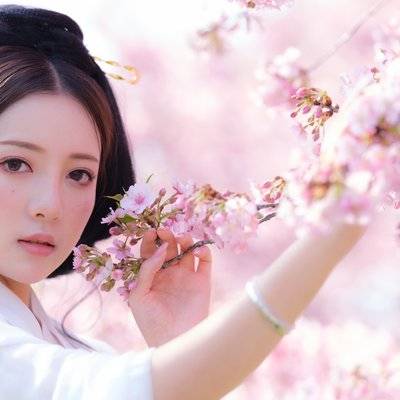 汉服模特