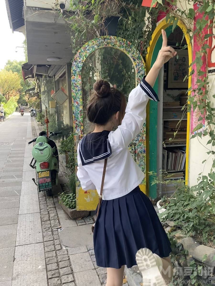 民国模特
