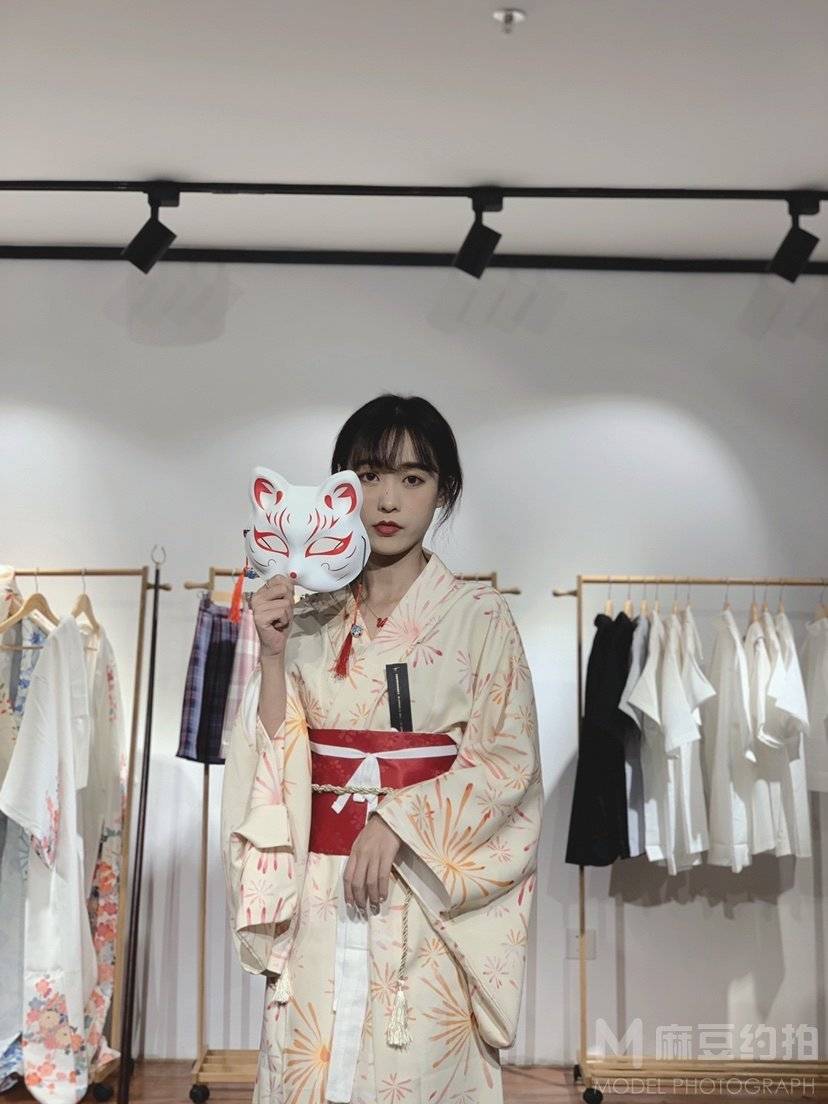 和服模特