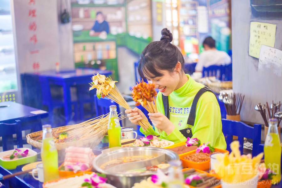 少女模特