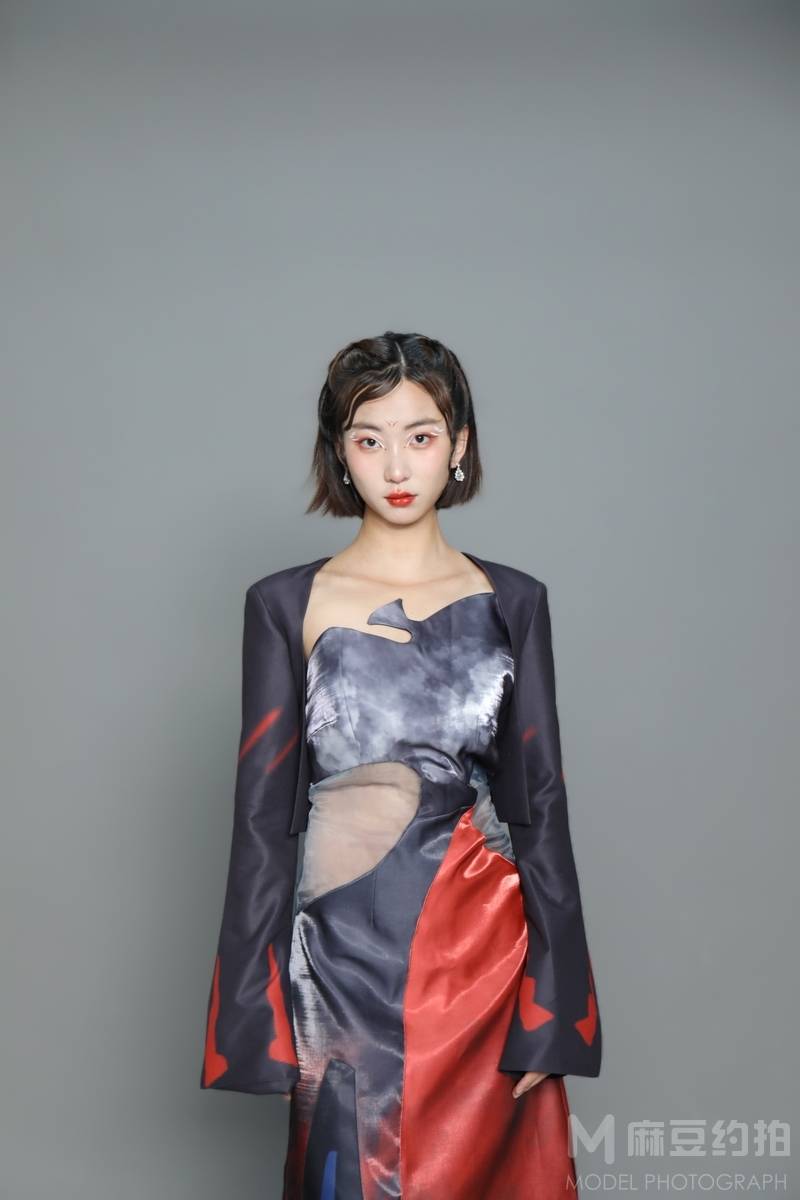 胶片模特