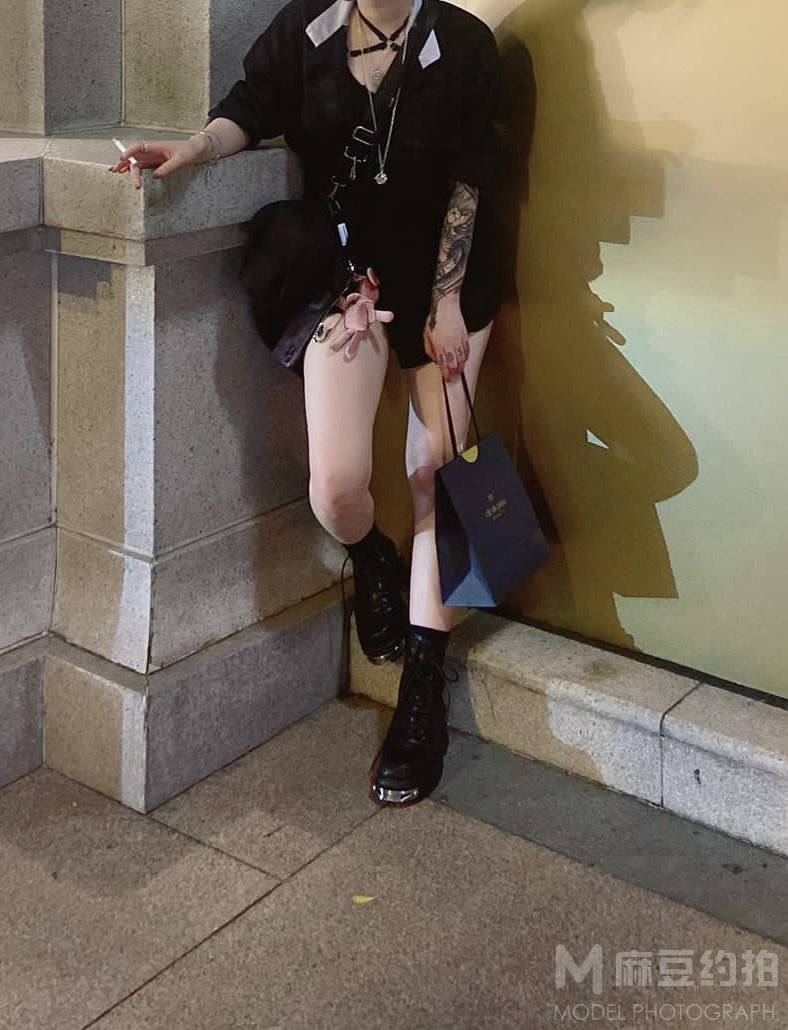 暗黑模特