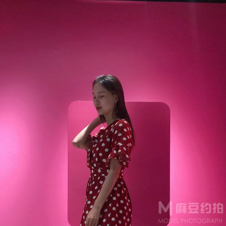 清新模特
