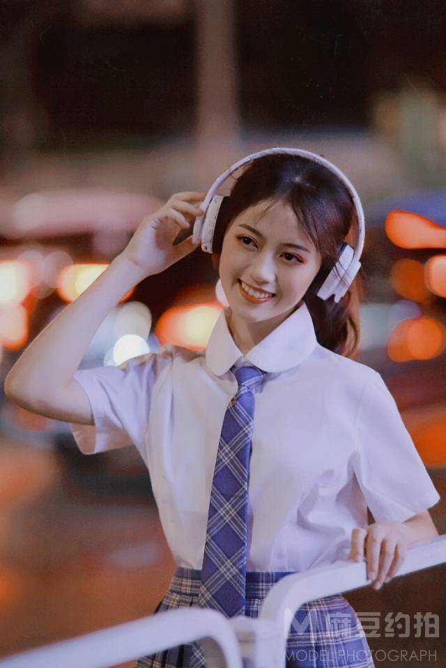 夜景模特