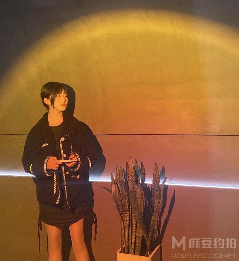 校园模特