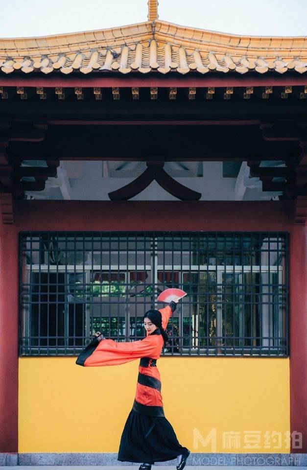 汉服模特