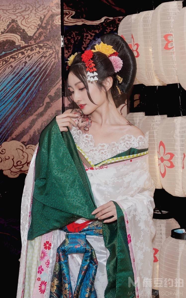 和服模特