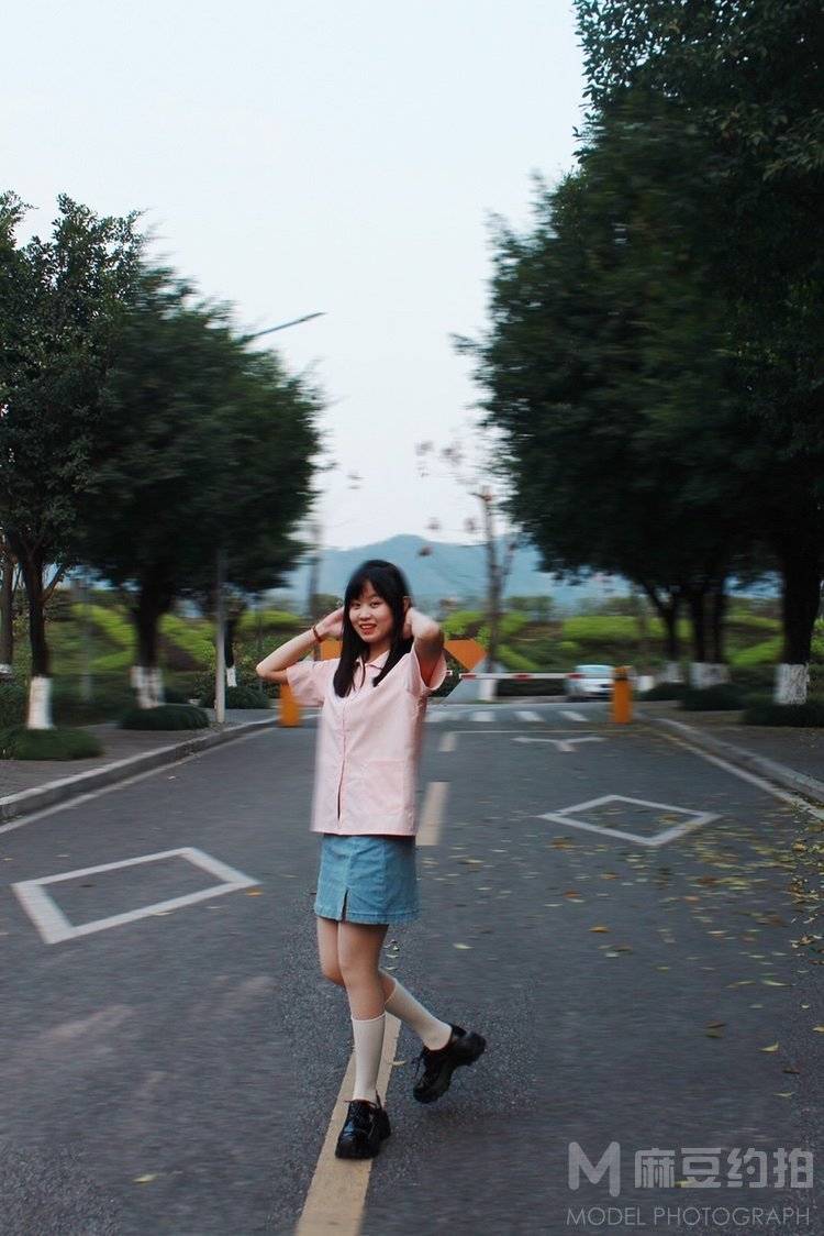 校园模特