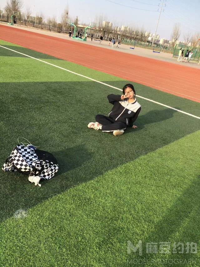 校园模特
