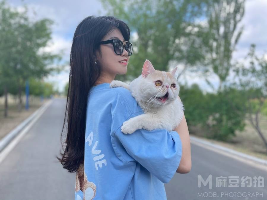 胶片模特