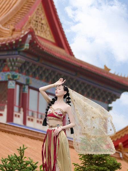 妆容模特