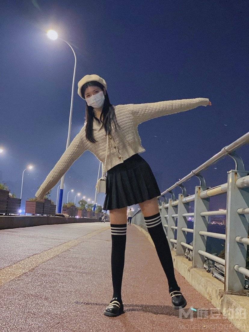 夜景模特