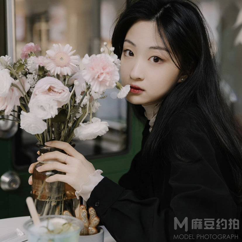 胶片模特