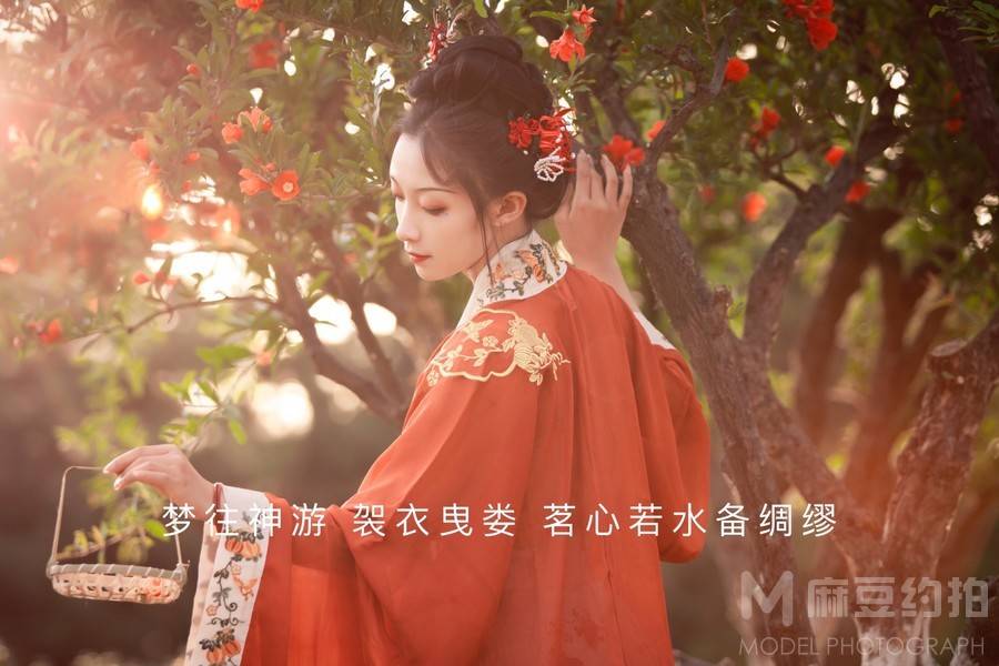 汉服模特