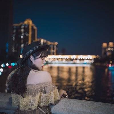 夜景模特