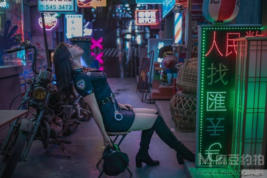 校园模特