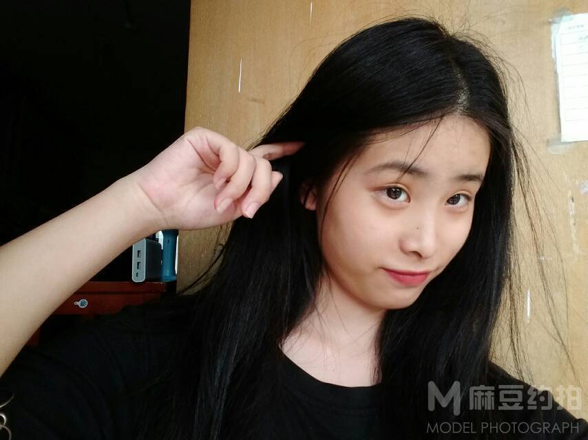 纪实模特