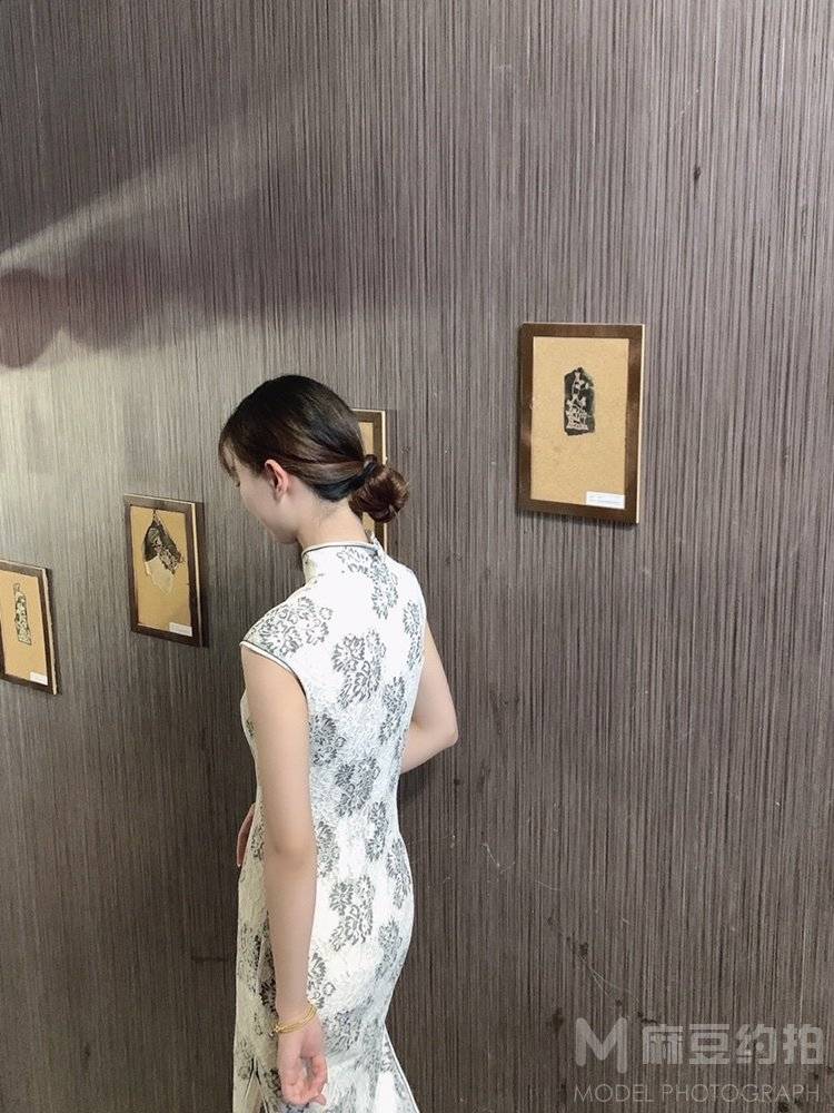 民国模特