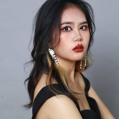 妆容模特