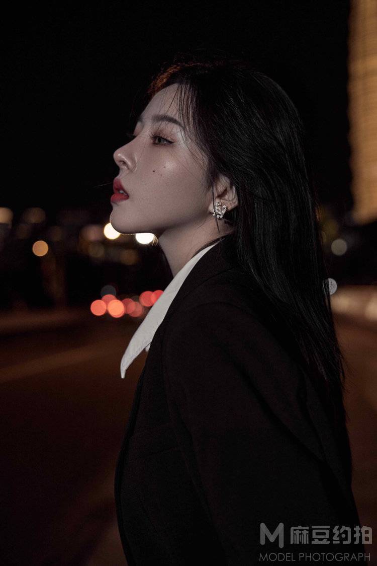 夜景模特