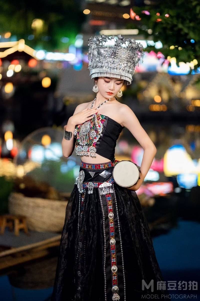 胶片模特