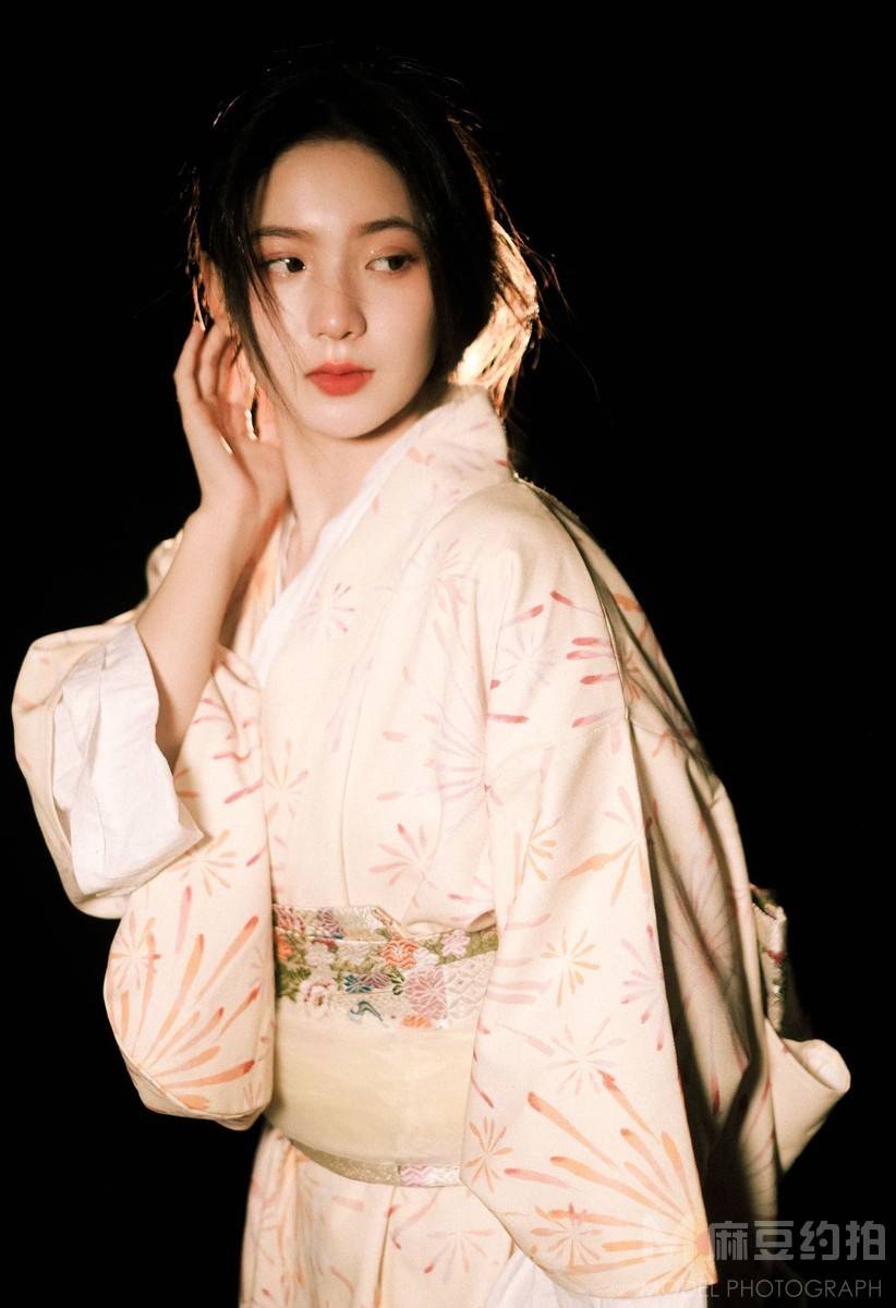 和服模特