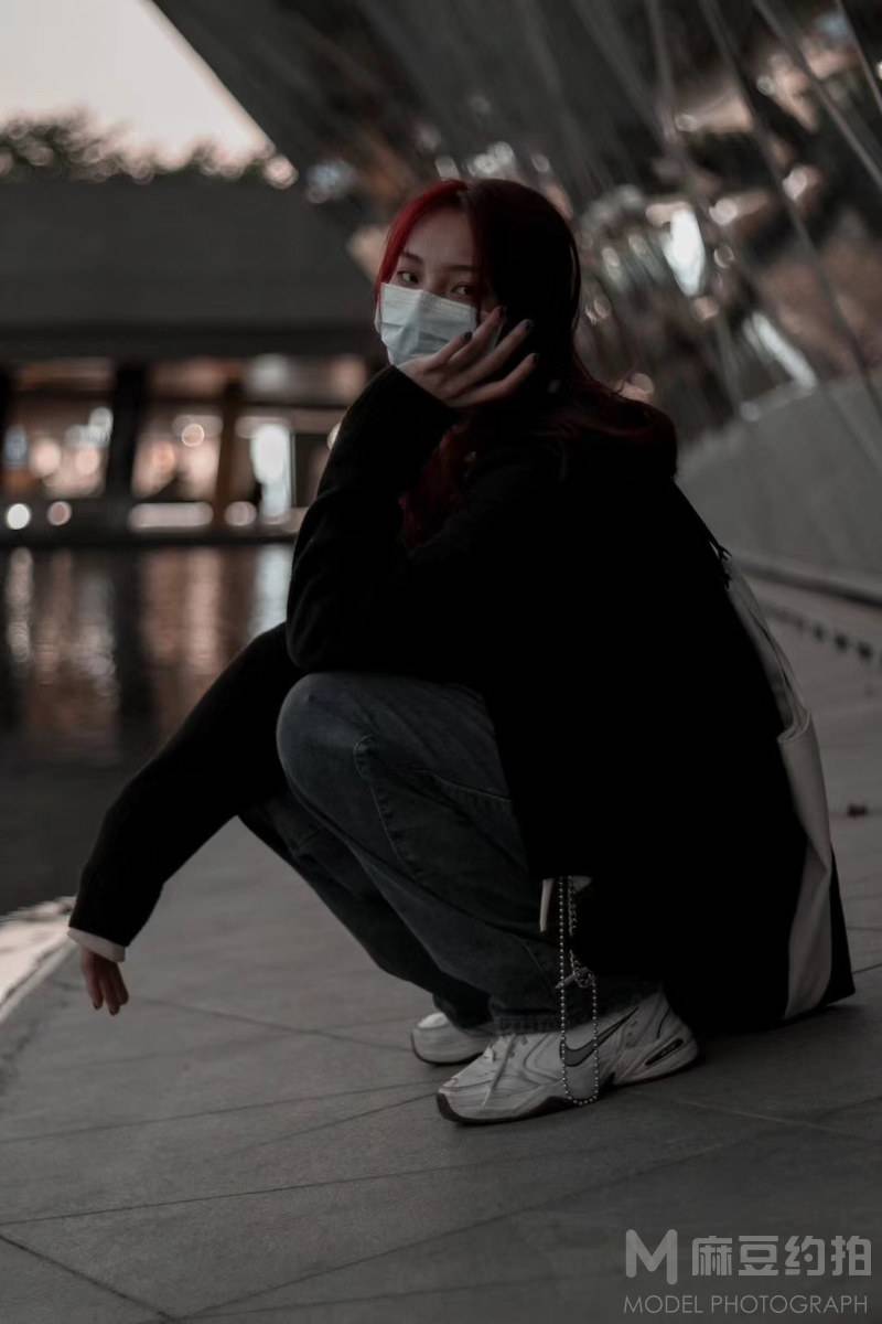 情绪模特