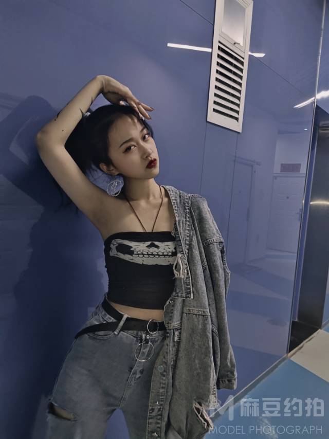 暗黑模特