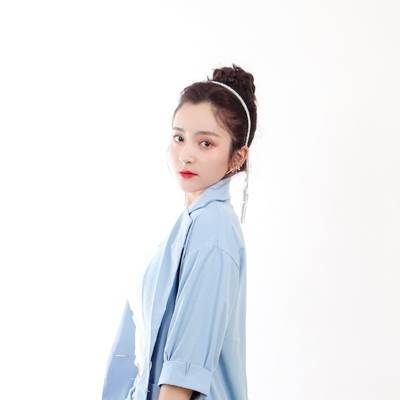 黑白模特