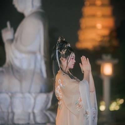 汉服模特