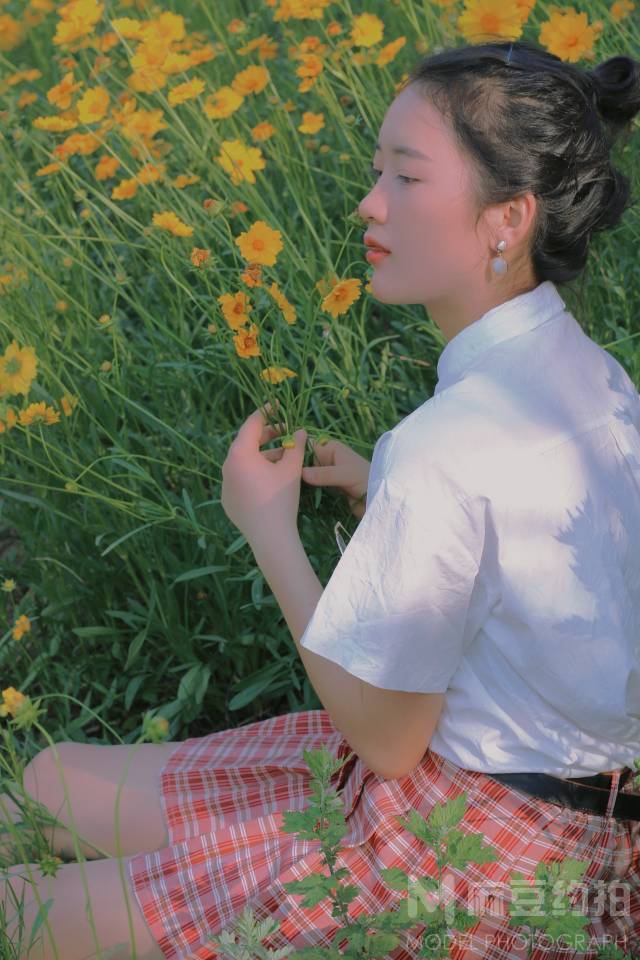 情绪模特