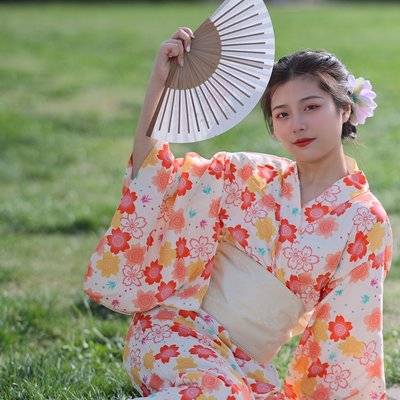 和服模特