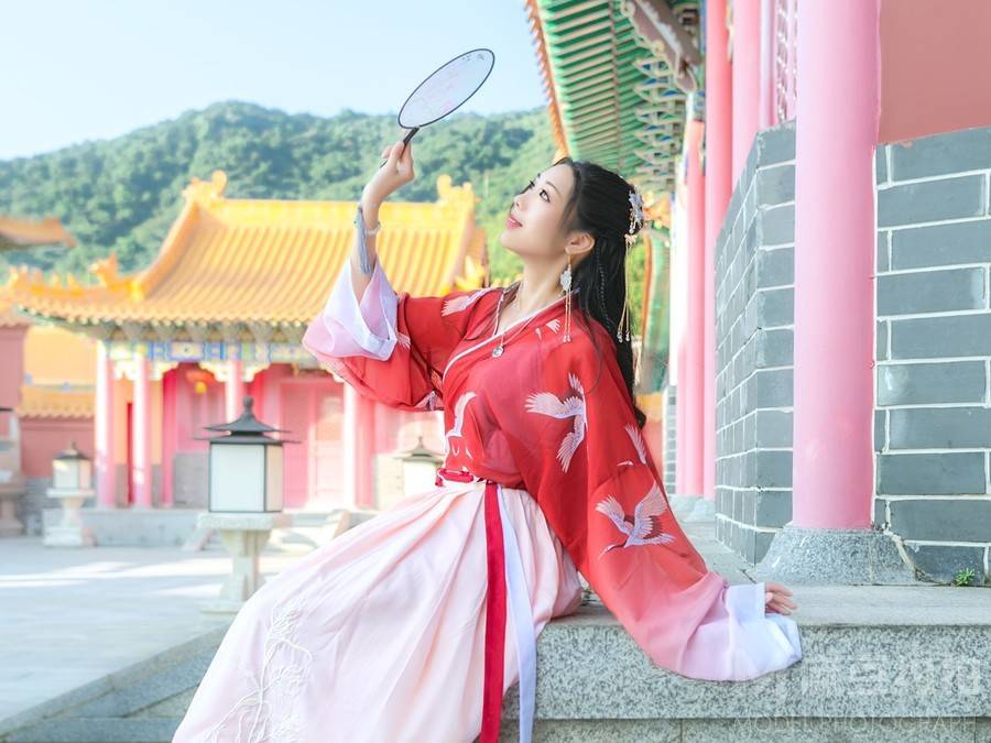 汉服模特