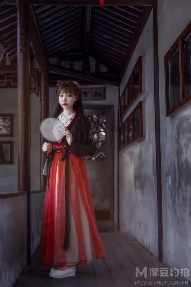 汉服模特