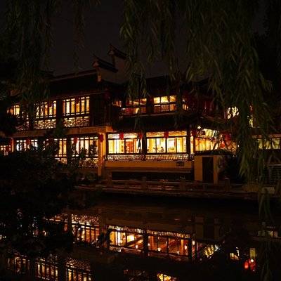 夜景模特
