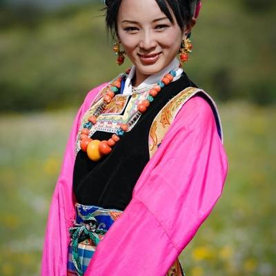 黑白模特