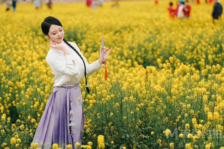 清新模特