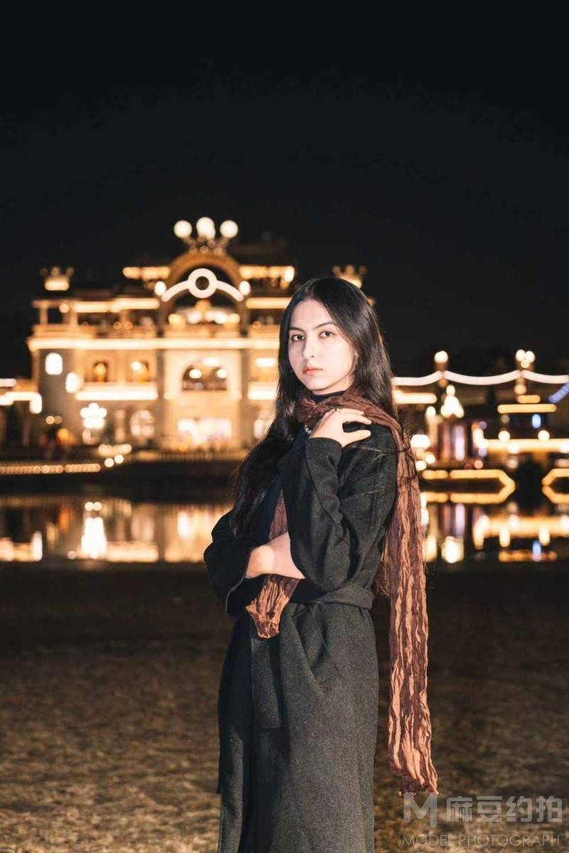 夜景模特