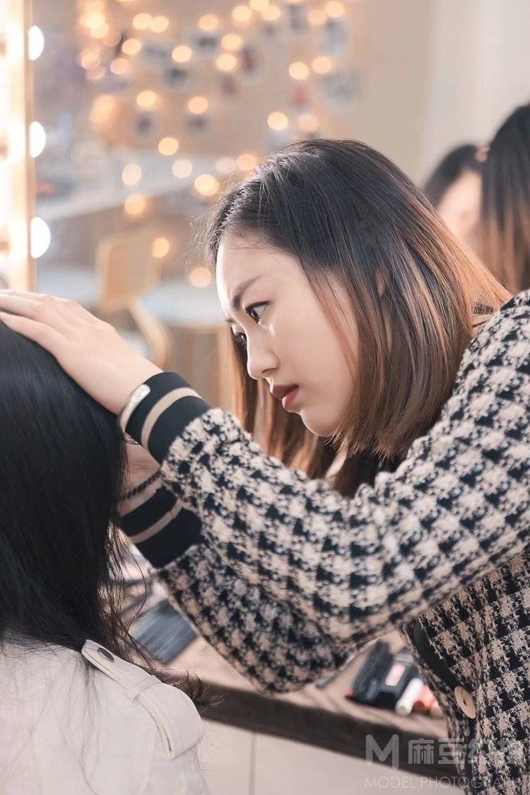 妆容模特