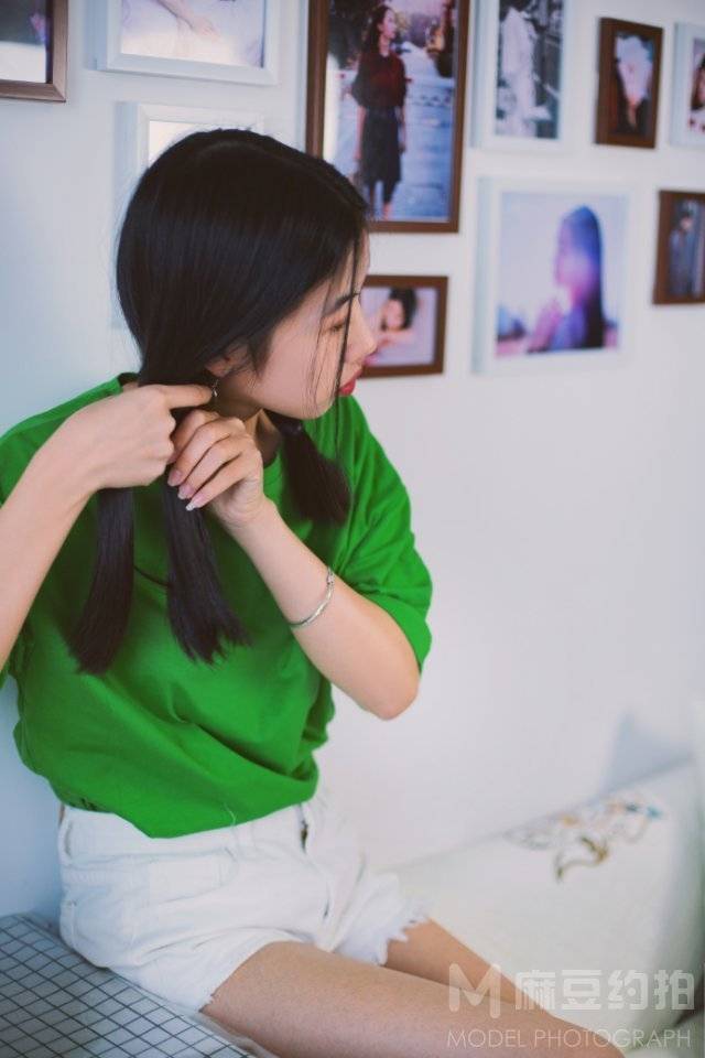 清新模特
