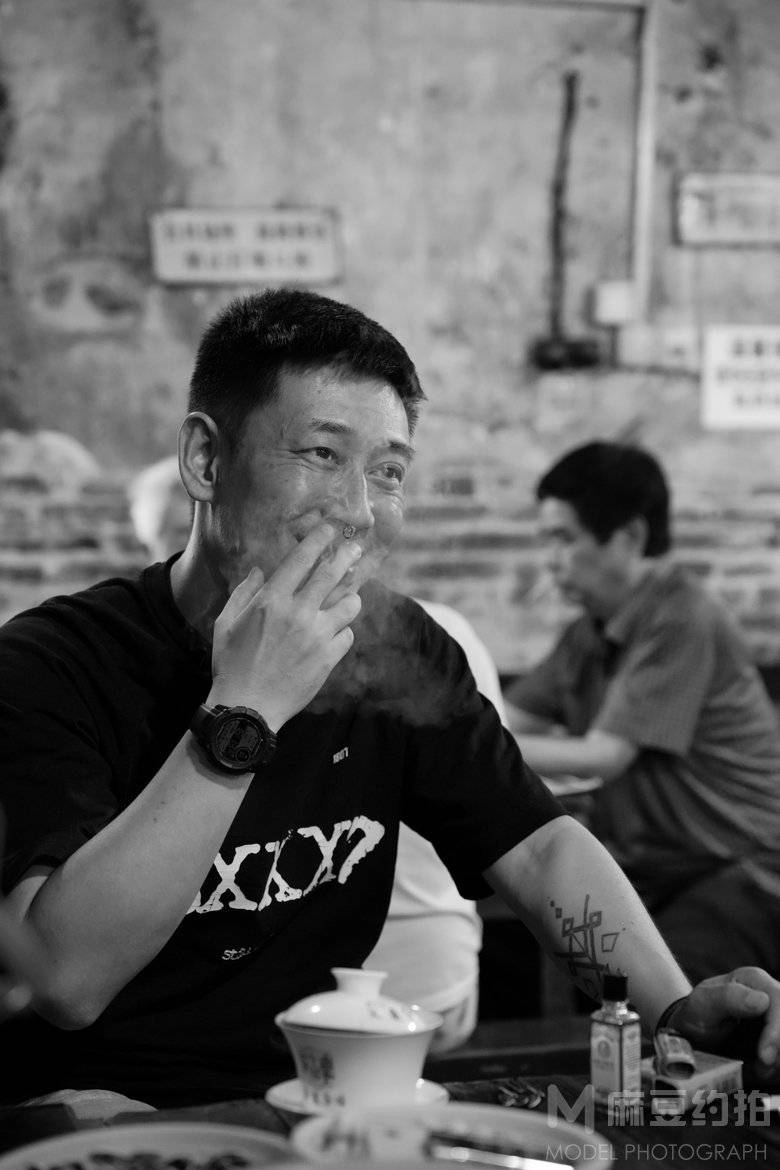 黑白模特