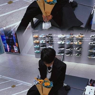 黑白模特