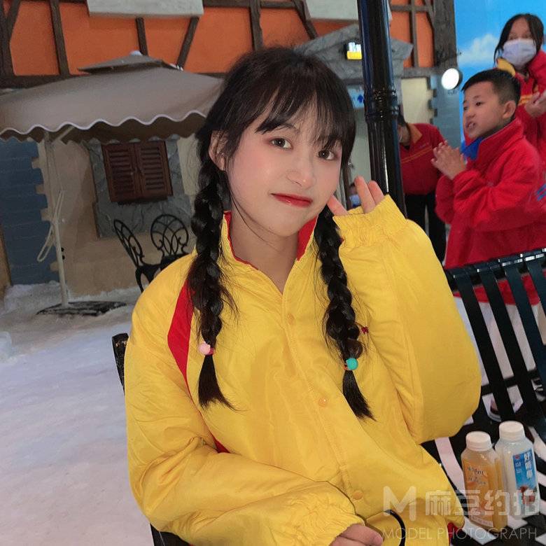 少女模特