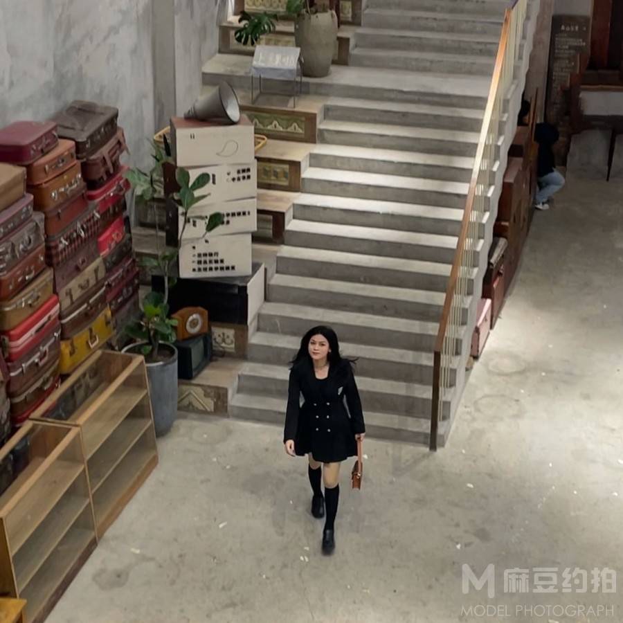 校园模特