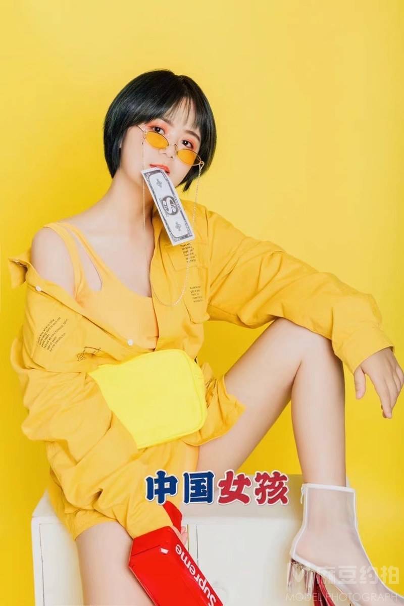 情侣模特