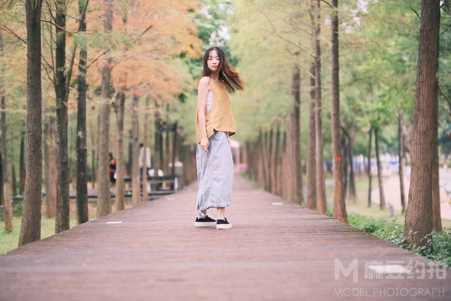 胶片模特