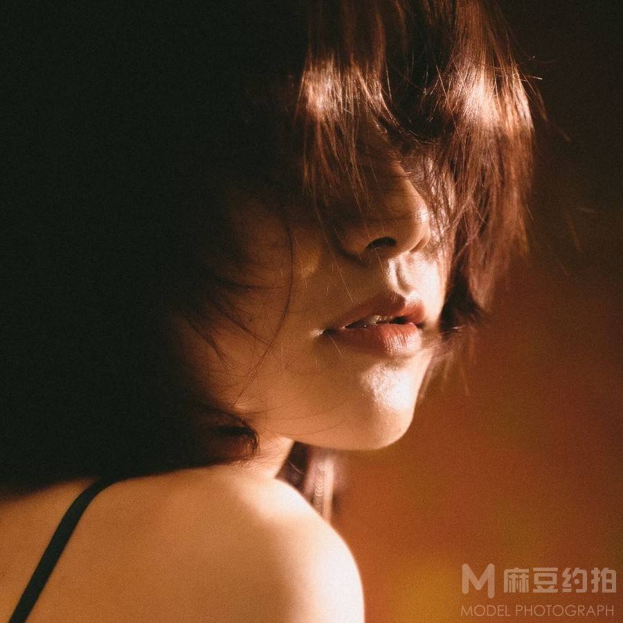 纪实模特