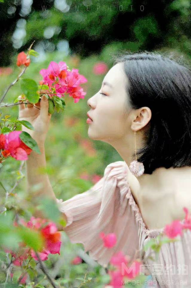 校园模特