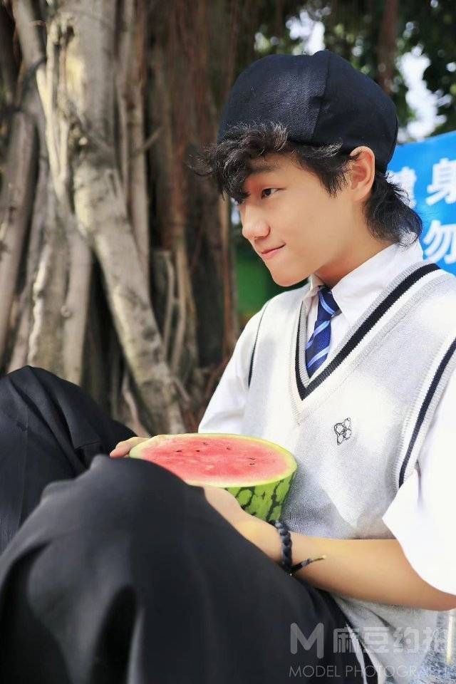 校园模特